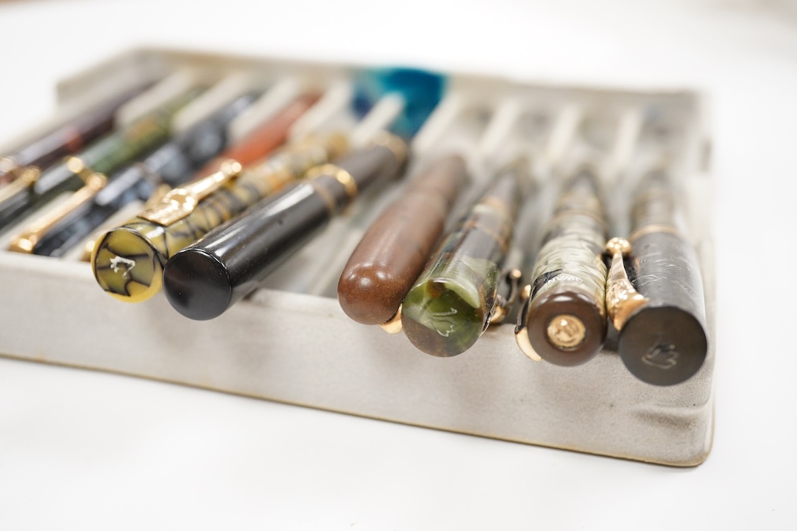 A good group of mainly UK pens to include Swan (12)